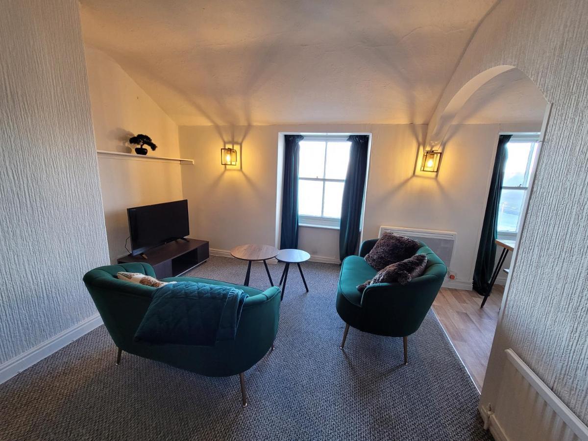 Sea View Penthouse Flat 6 With Fast Wifi And Free Parking Apartamento Scarborough