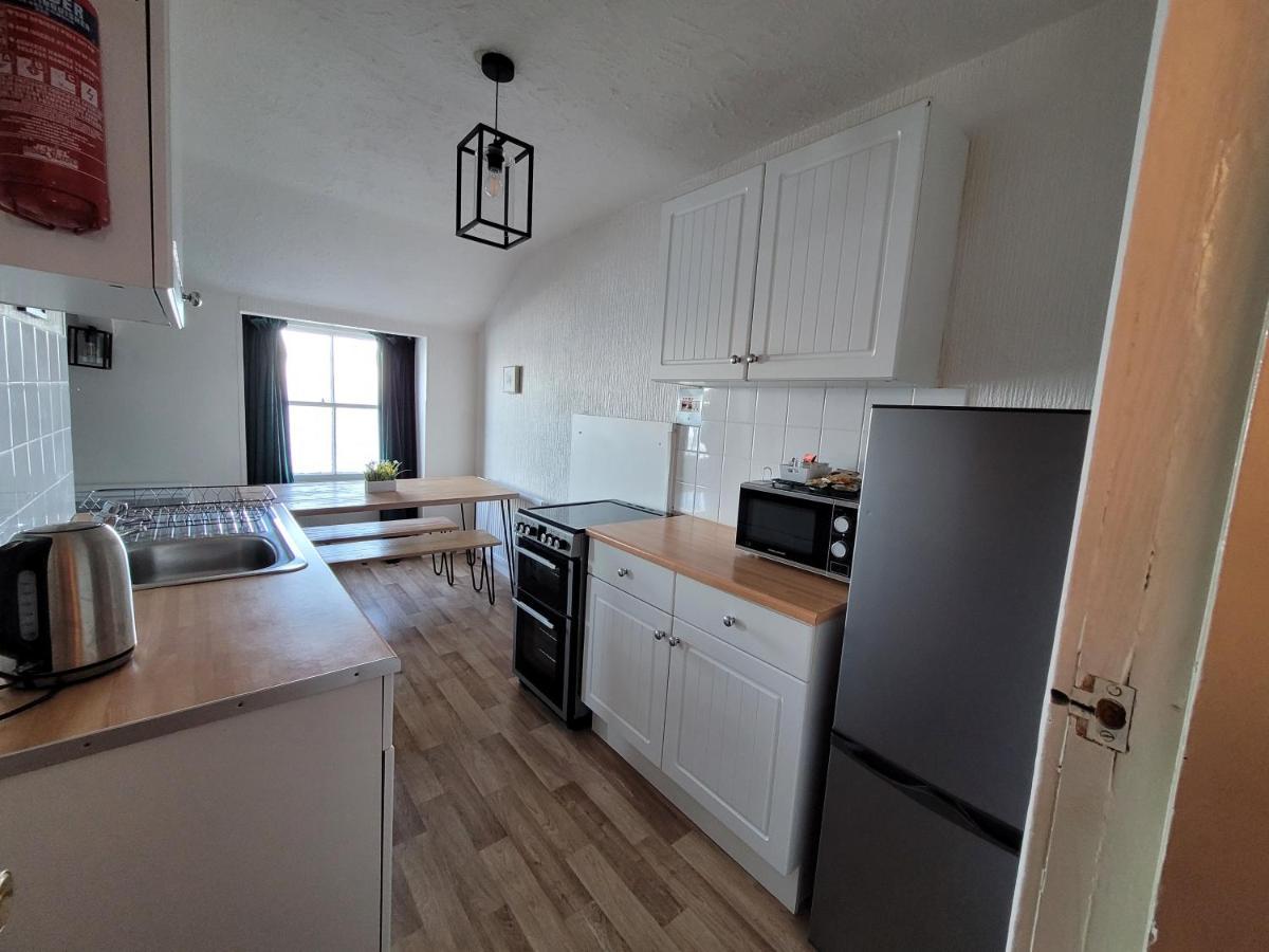 Sea View Penthouse Flat 6 With Fast Wifi And Free Parking Apartamento